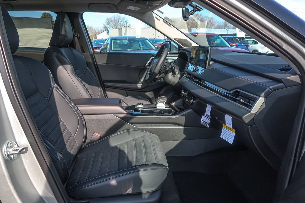 New 2026 Mitsubishi Outlander SE AWD/4WD image 18