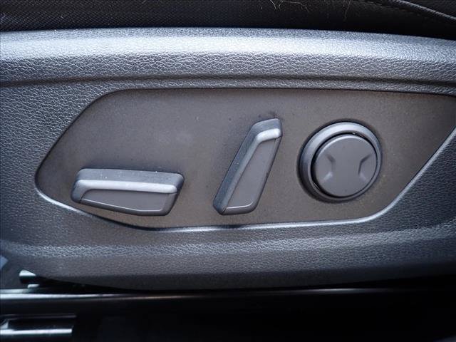 Used 2025 Kia Sportage EX AWD/4WD image 13