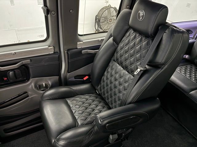 Used 2024 Chevrolet Express 2500 w/ Driver Convenience Package image 45