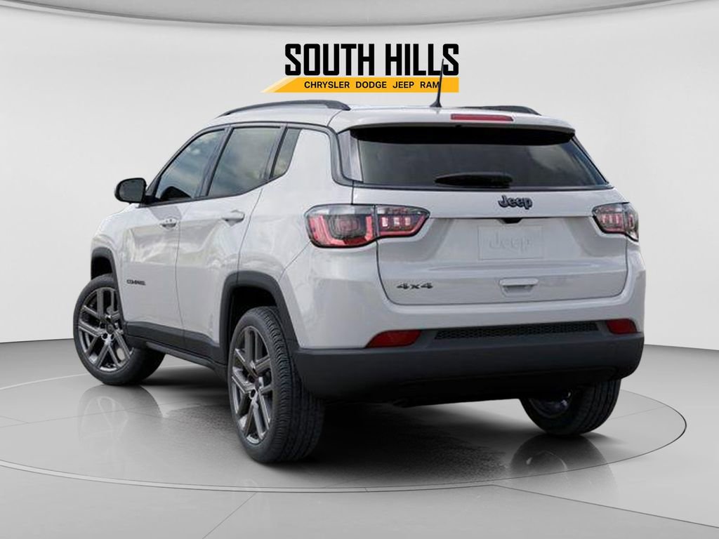 New 2026 Jeep Compass Latitude AWD/4WD image 3
