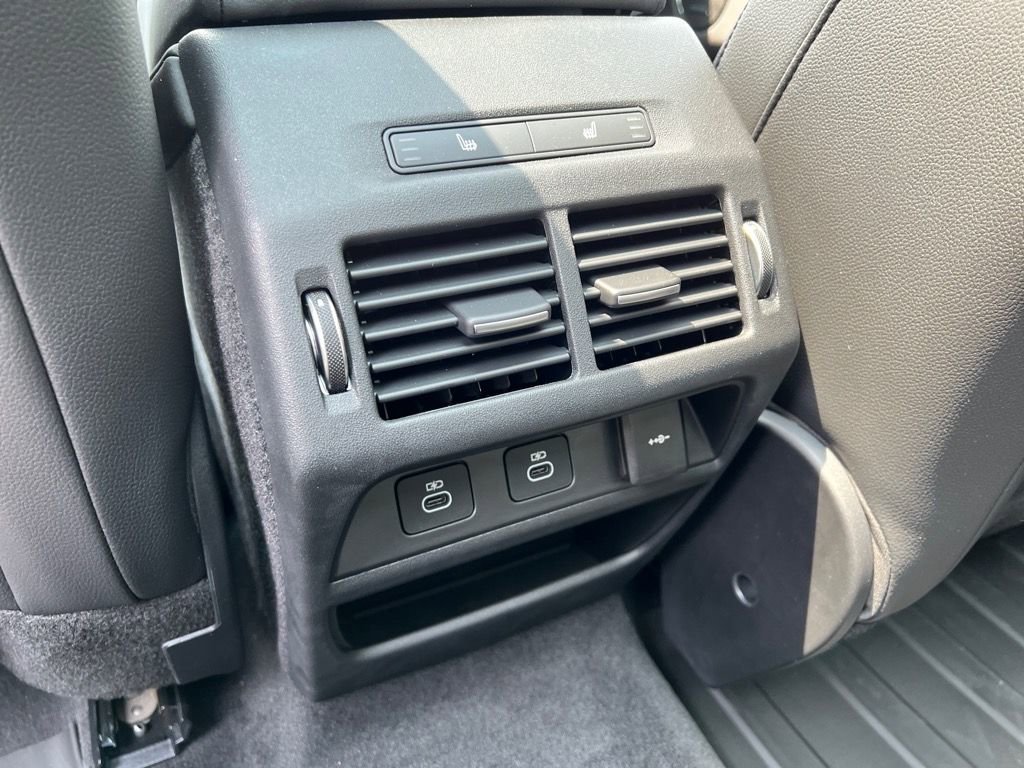 New 2025 Land Rover Discovery Sport S image 25