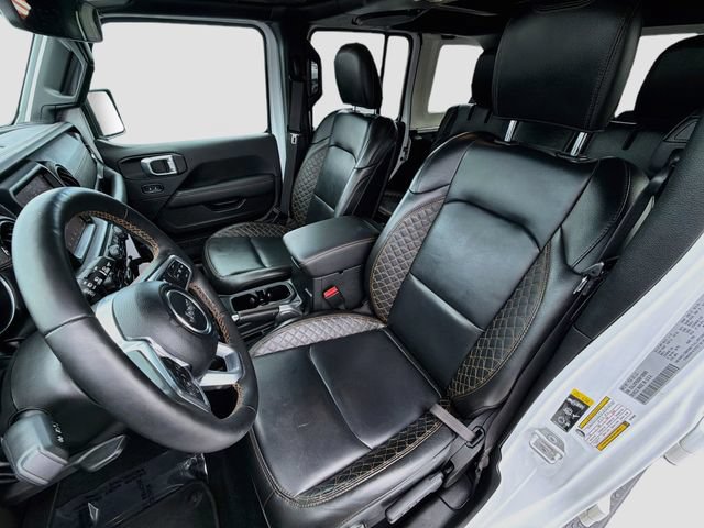 Used 2022 Jeep Wrangler Unlimited Sahara AWD/4WD image 23