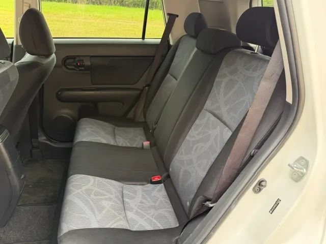 Used 2012 Scion xB FWD image 19