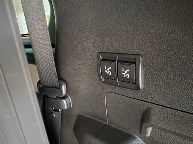 New 2026 Toyota Sequoia Platinum AWD/4WD image 29