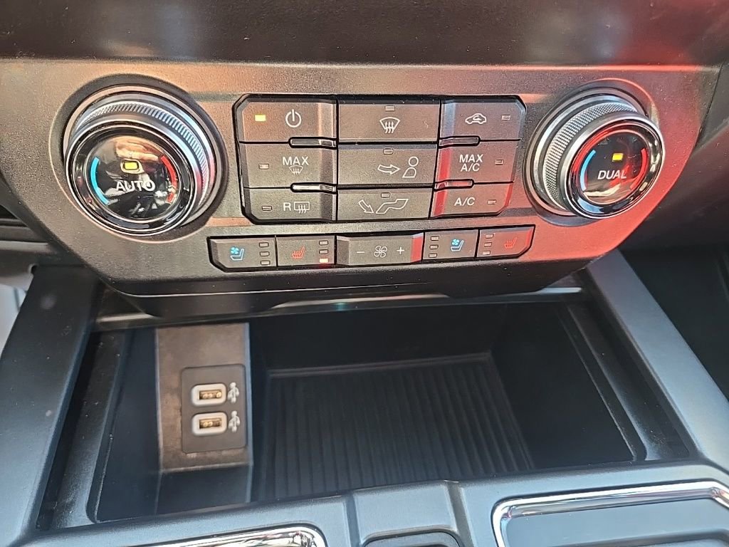 Used 2019 Ford F150 Lariat w/ Equipment Group 502A Luxury AWD/4WD image 23
