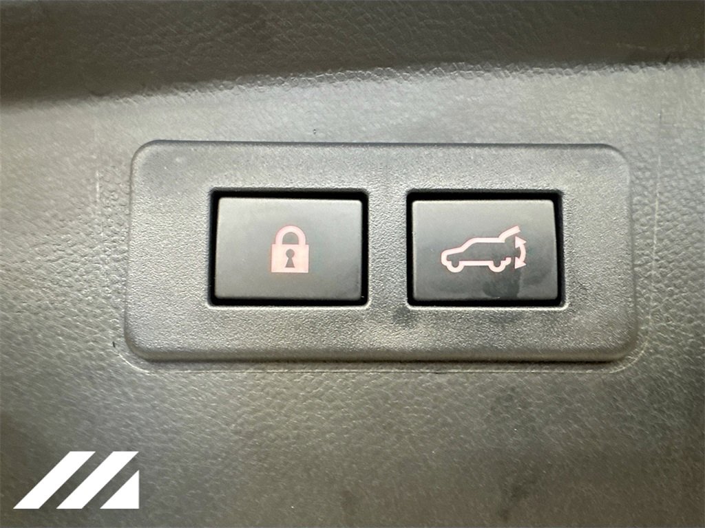 Certified 2025 Subaru Outback Premium image 29