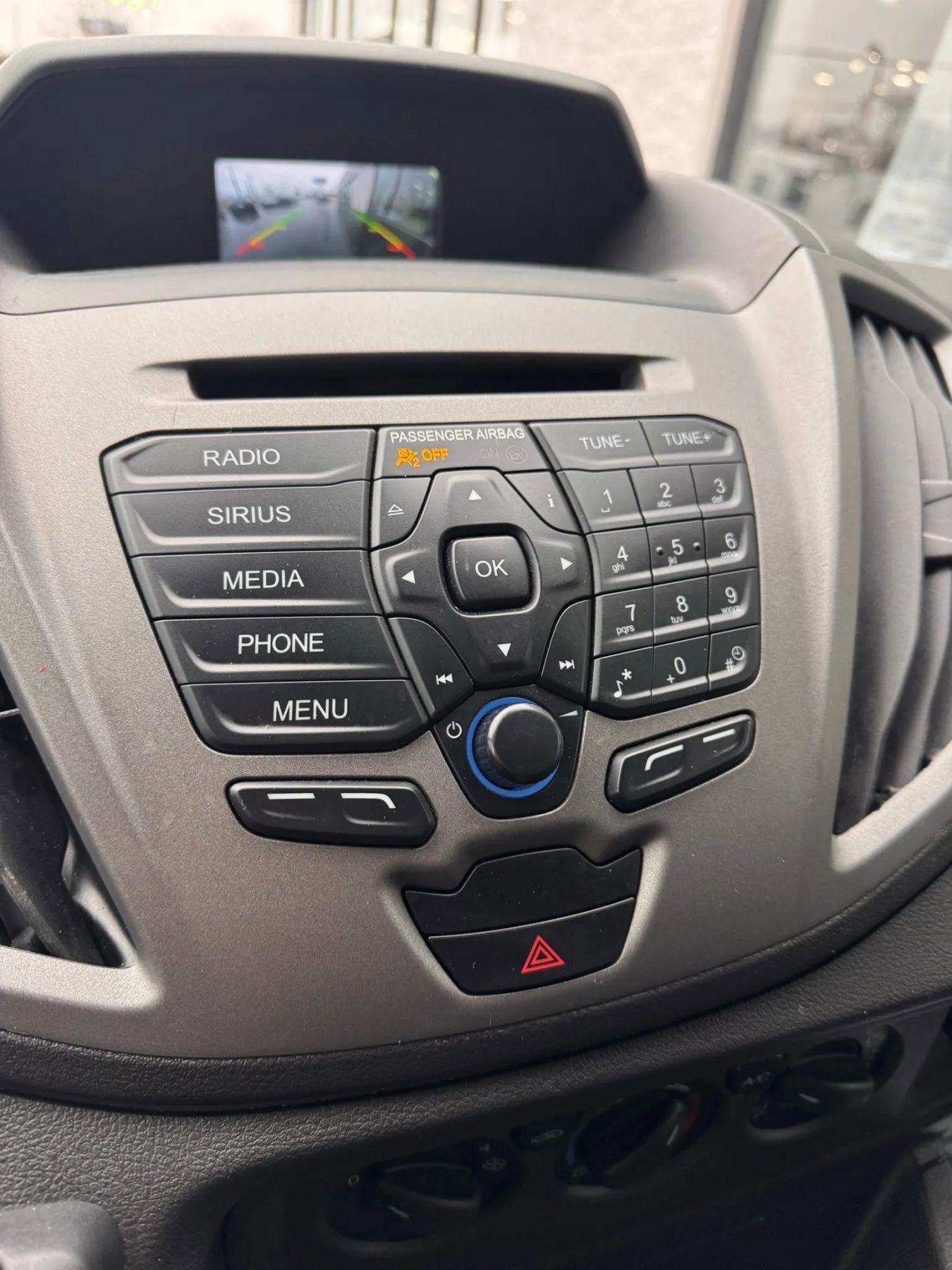 Used 2019 Ford Transit 250 130 Low Roof RWD image 21
