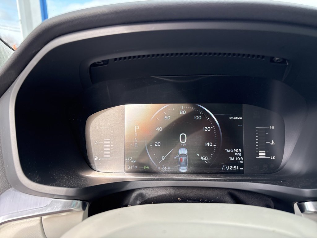 Used 2019 Volvo S60 T6 Momentum w/ Premium Package image 19