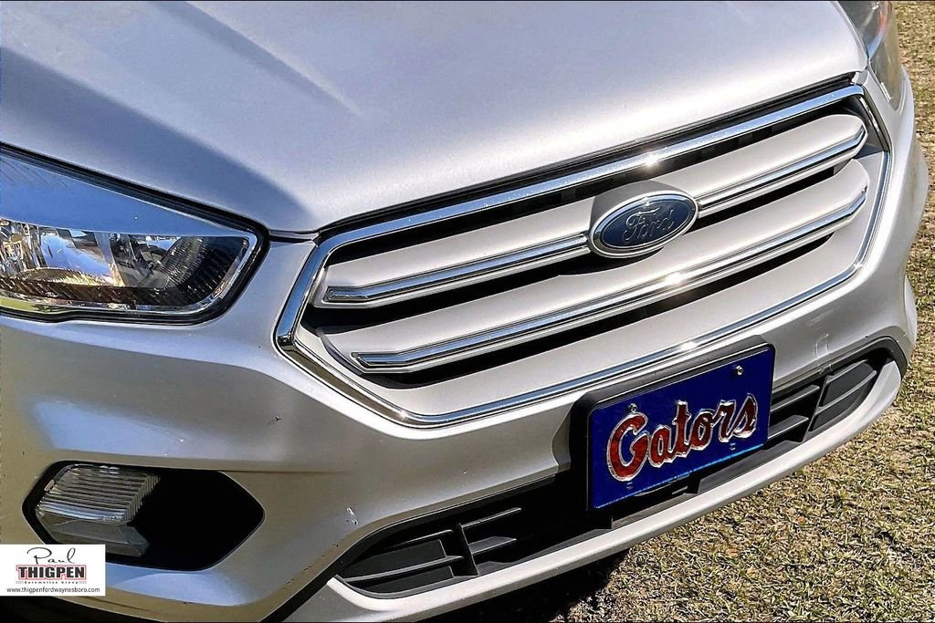 Used 2019 Ford Escape SE image 26