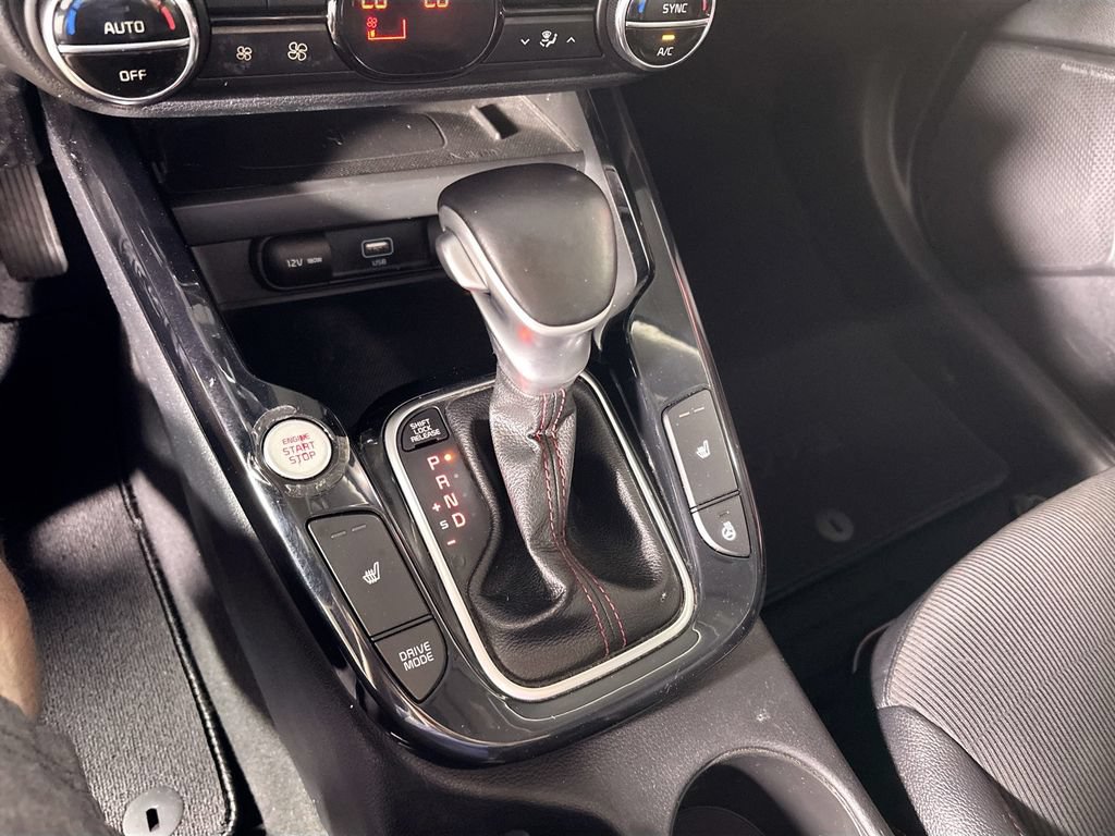 Certified 2021 Kia Soul Turbo FWD image 18