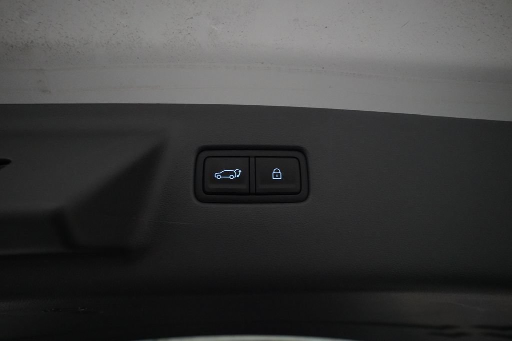 Used 2026 Hyundai Santa Fe SE AWD/4WD image 15