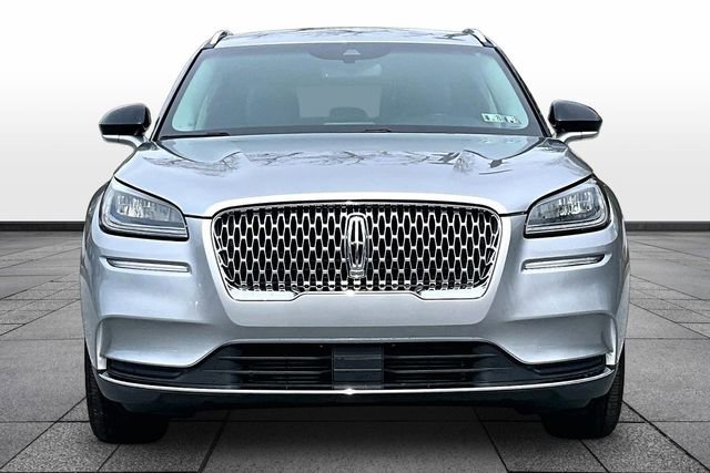 Used 2022 Lincoln Corsair AWD w/ Equipment Group 101A image 2