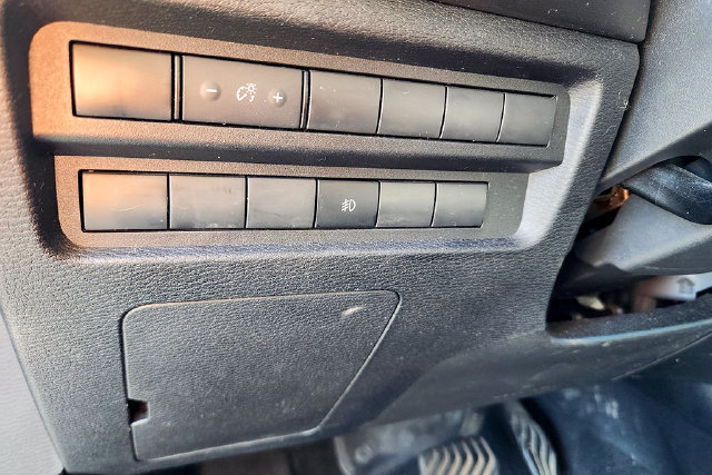 Used 2022 Mitsubishi Outlander ES AWD/4WD image 23