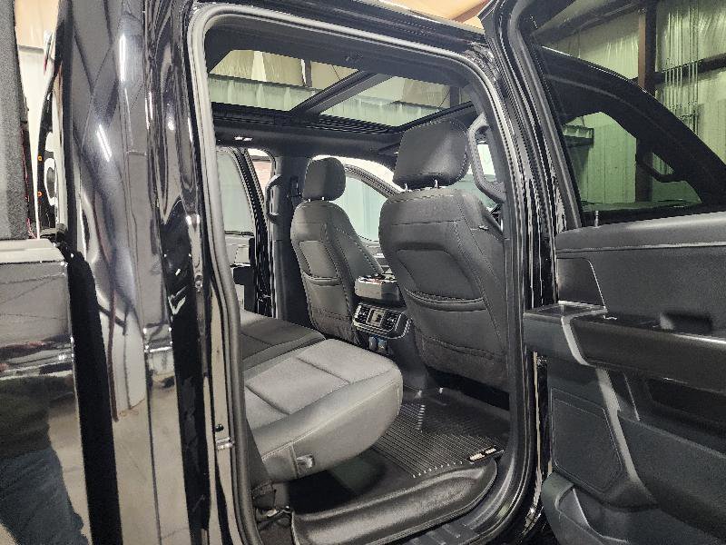 Used 2021 Ford F150 XLT w/ Equipment Group 302A High image 20