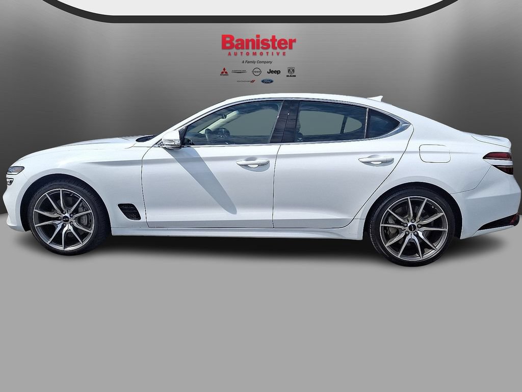 Used 2025 Genesis G70 2.5T RWD image 7
