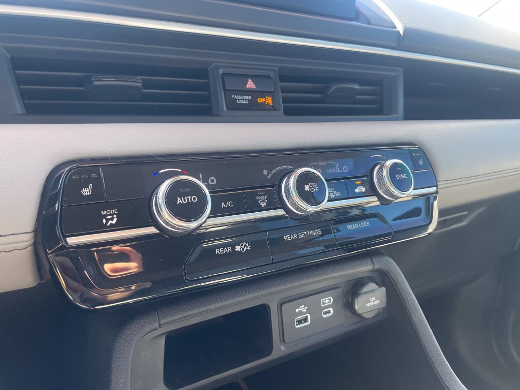 Used 2025 Honda Pilot EX-L image 19