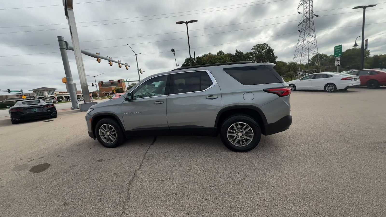 Certified 2023 Chevrolet Traverse LT w/ LPO, Floor Liner Package AWD/4WD image 5