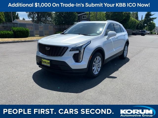 Used 2022 Cadillac XT4 Luxury w/ Cold Weather Package