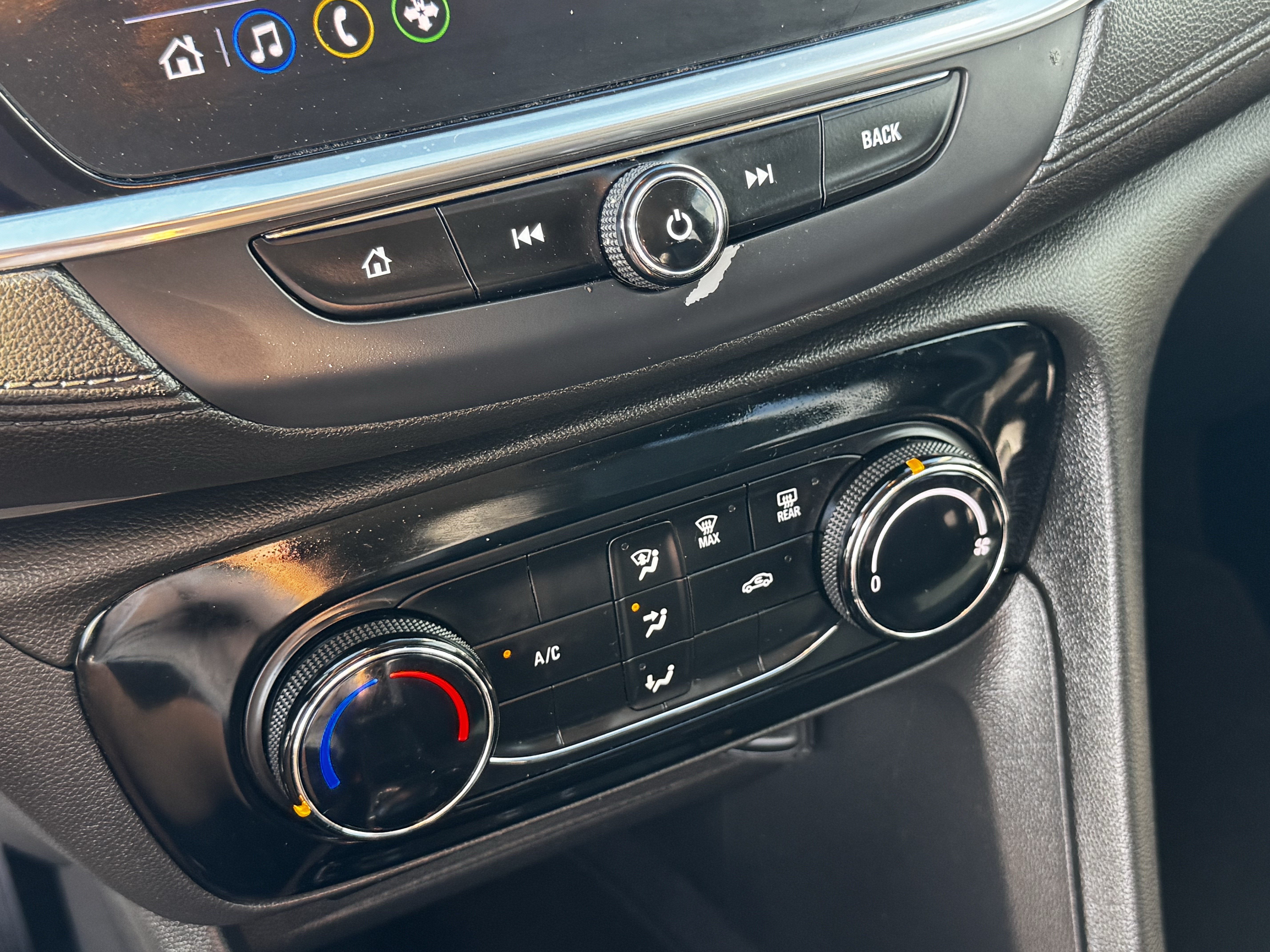 Used 2020 Buick Encore GX Preferred FWD image 20