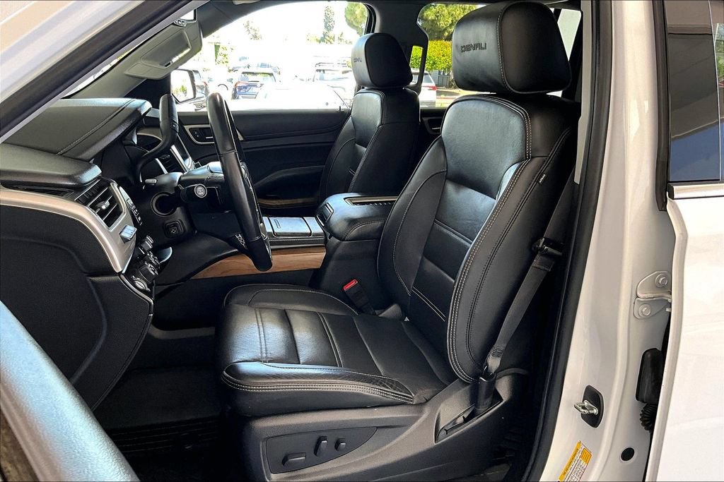 Used 2020 GMC Yukon XL Denali w/ Denali Ultimate Package AWD/4WD image 21