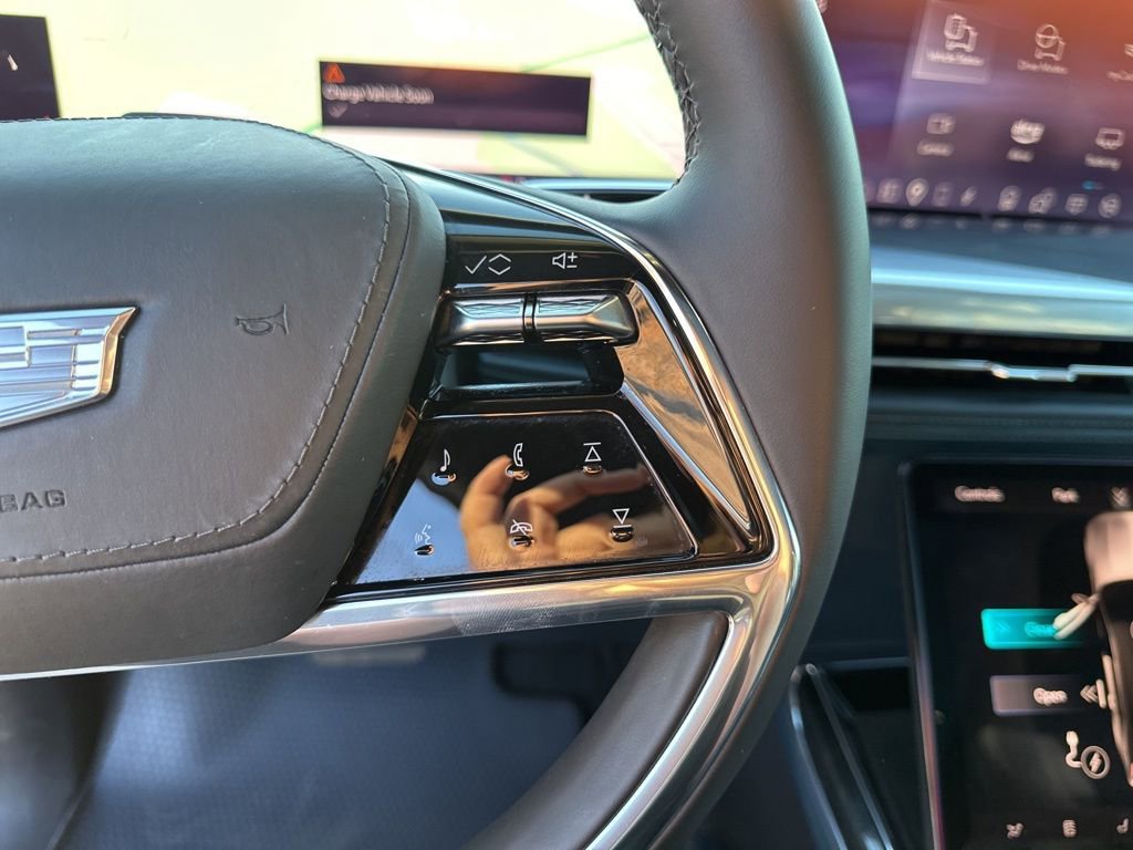 Certified 2025 Cadillac Escalade IQ Luxury 2 image 32