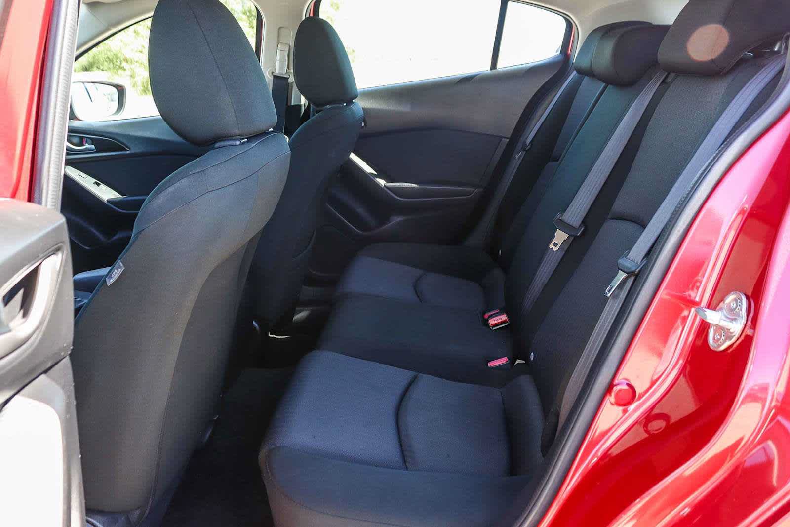 Used 2016 MAZDA MAZDA3 i Sport FWD image 20
