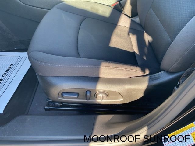 Used 2023 Chevrolet Malibu LT image 11