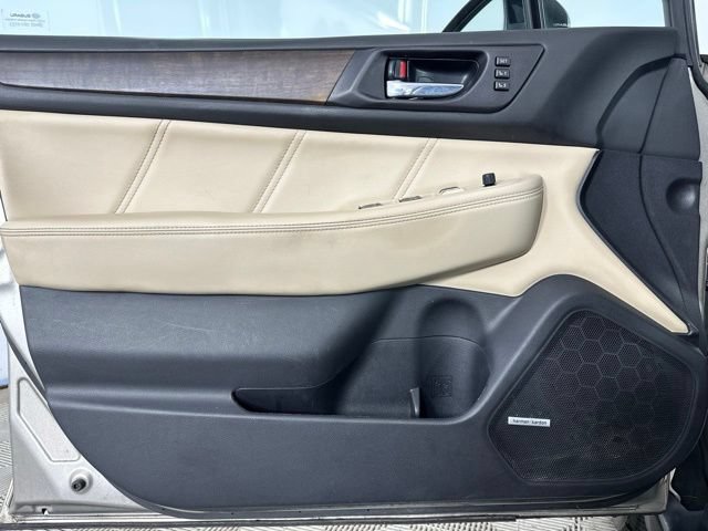 Used 2019 Subaru Outback 2.5i Limited AWD/4WD image 23