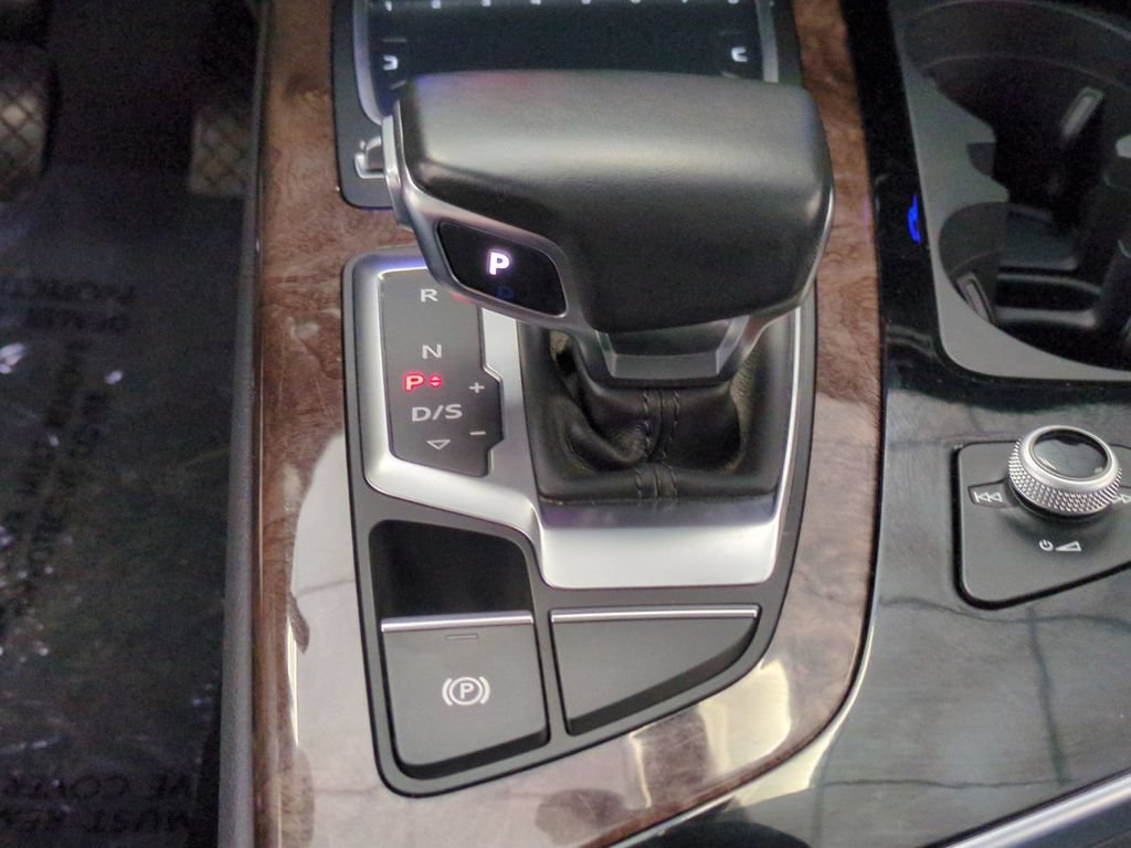 Used 2018 Audi Q7 3.0T Prestige AWD/4WD image 20