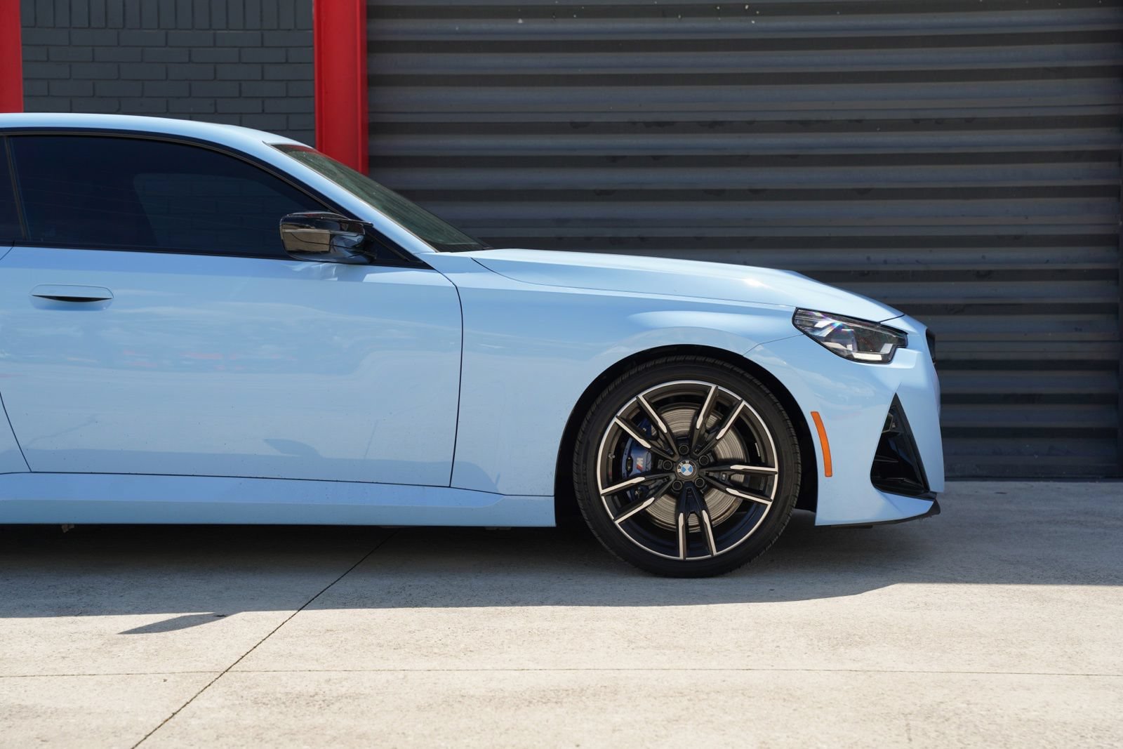 Used 2025 BMW M240i Coupe RWD image 4