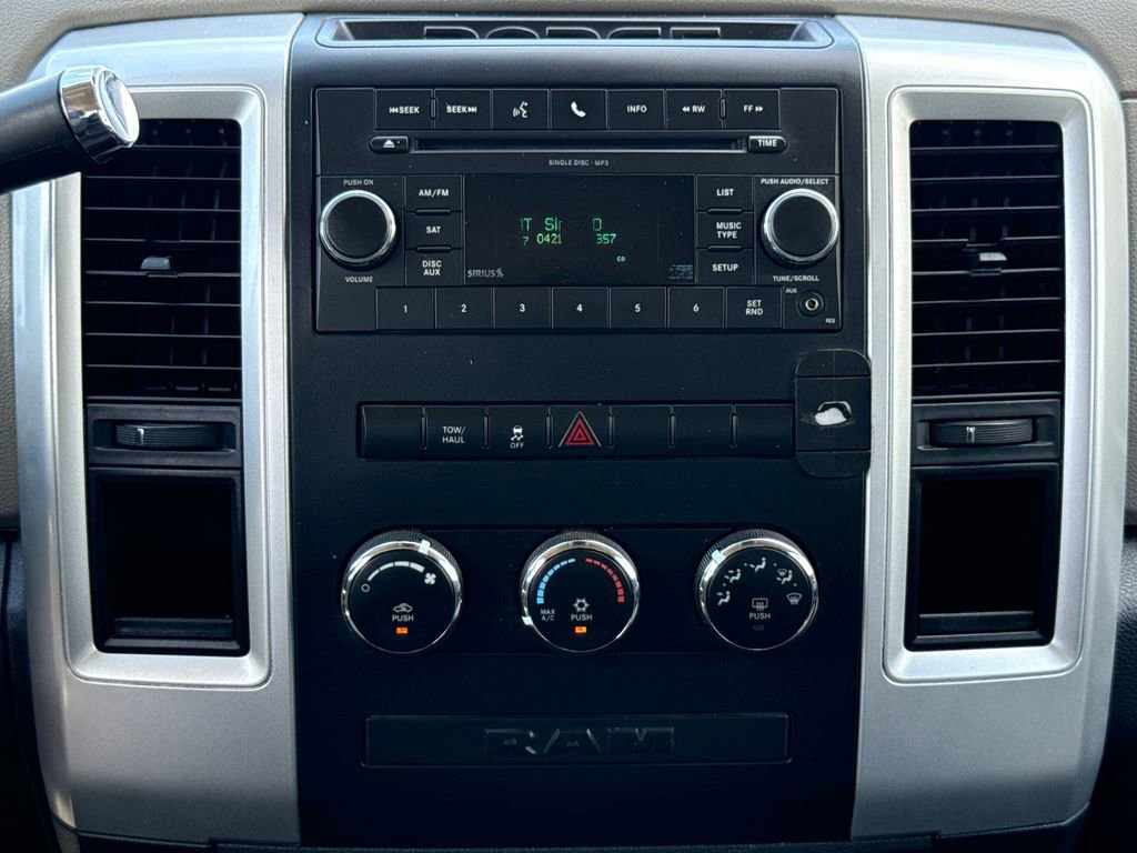 Used 2011 RAM 1500 Classic SLT image 18