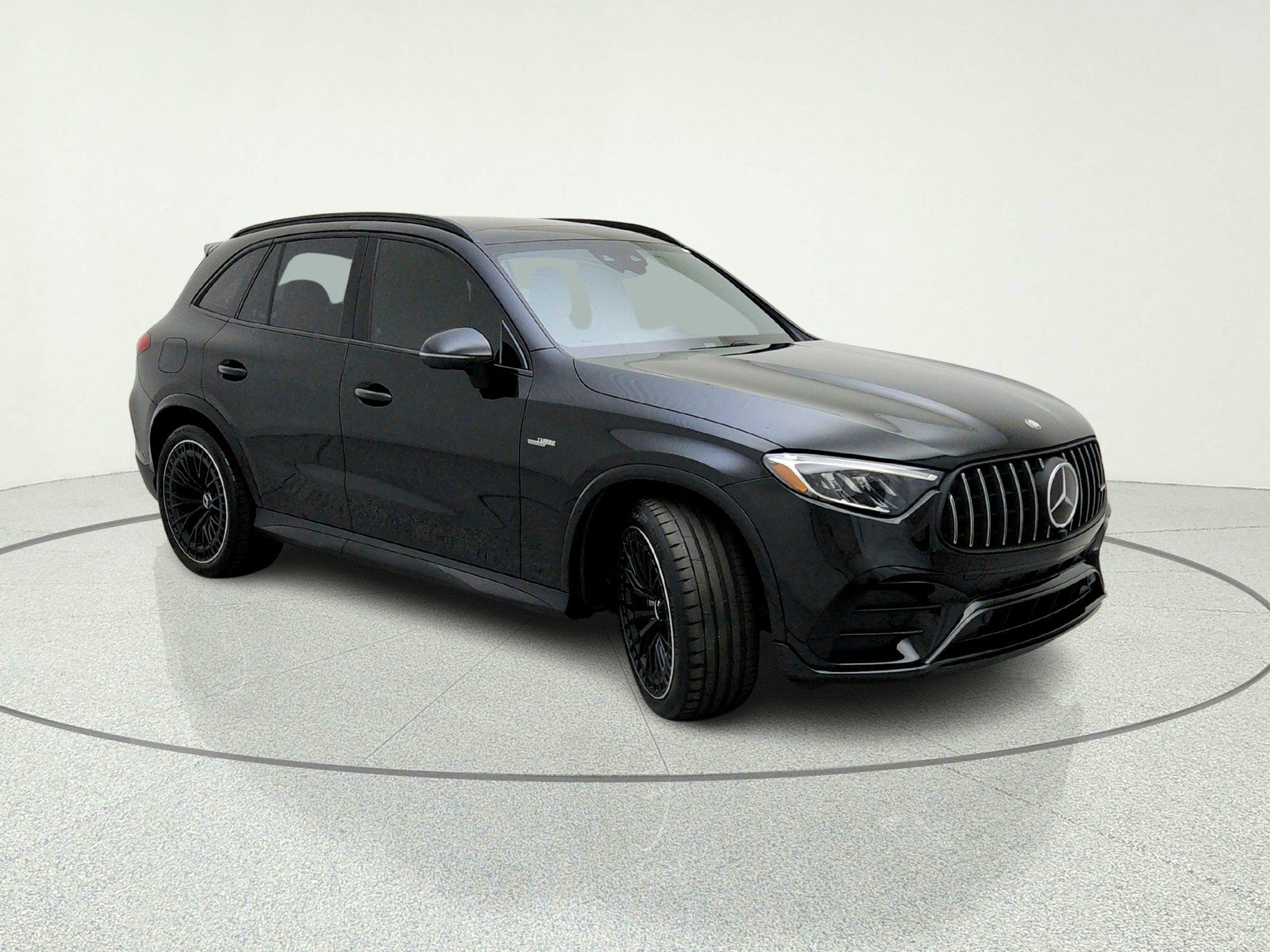 Certified 2025 Mercedes-Benz GLC 43 AMG 4MATIC image 5