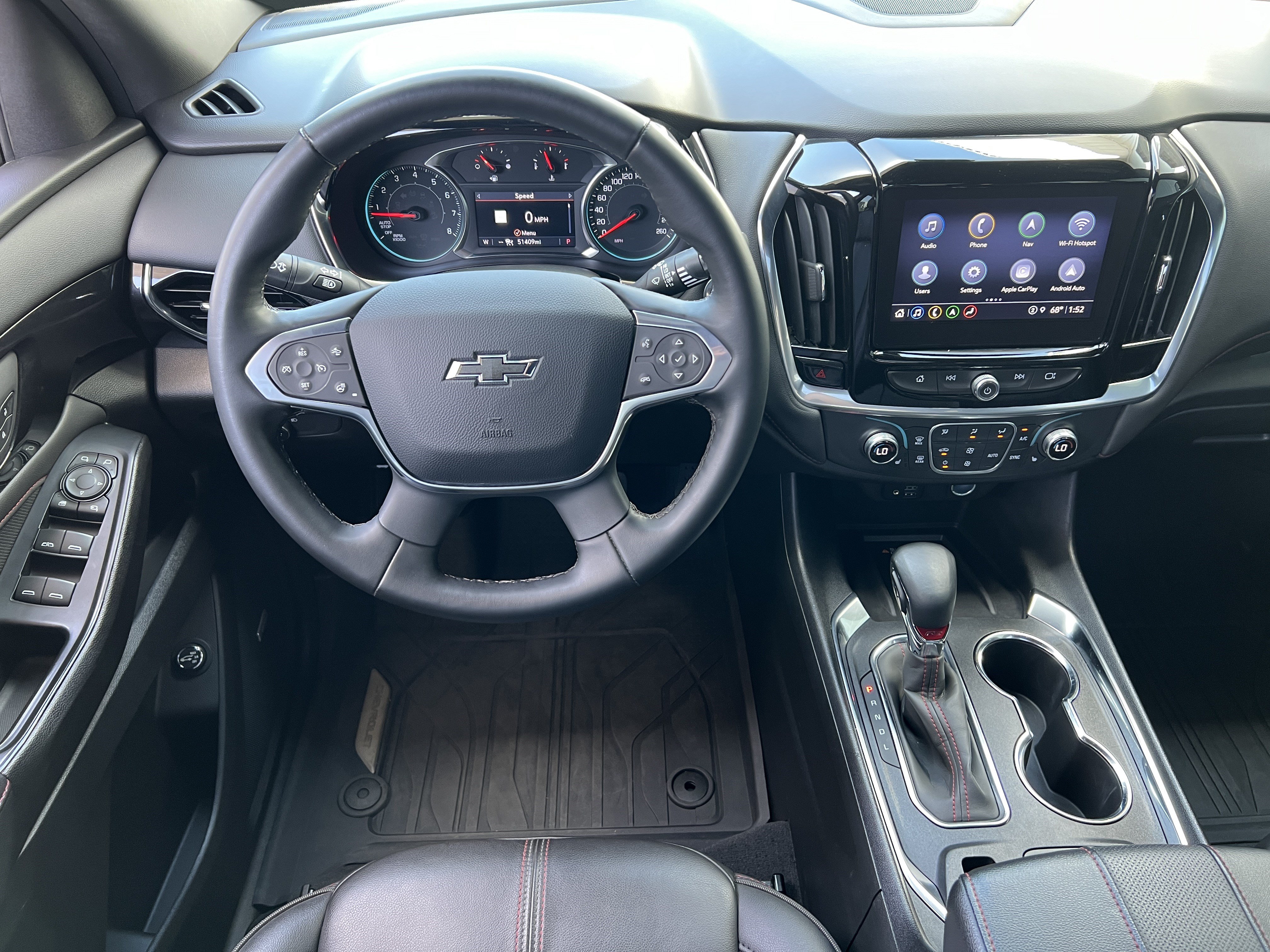 Used 2024 Chevrolet Traverse RS AWD/4WD image 36