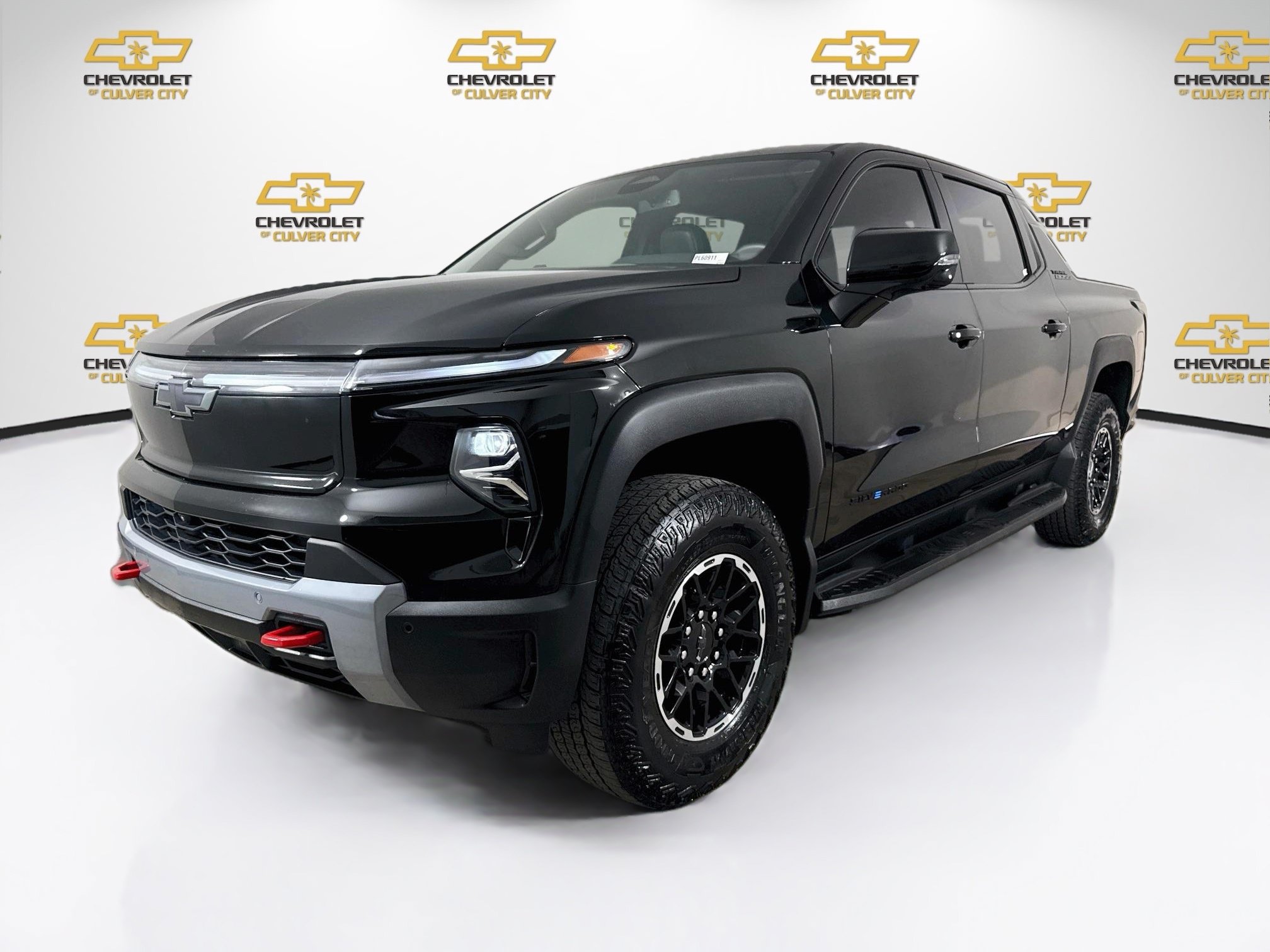 Used 2026 Chevrolet Silverado EV Trail Boss w/ Plus Package AWD/4WD image 3
