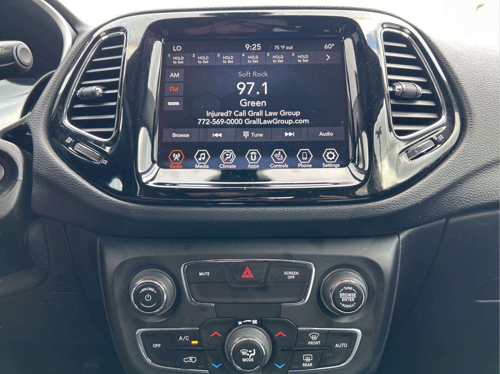 Certified 2020 Jeep Compass Limited image 18