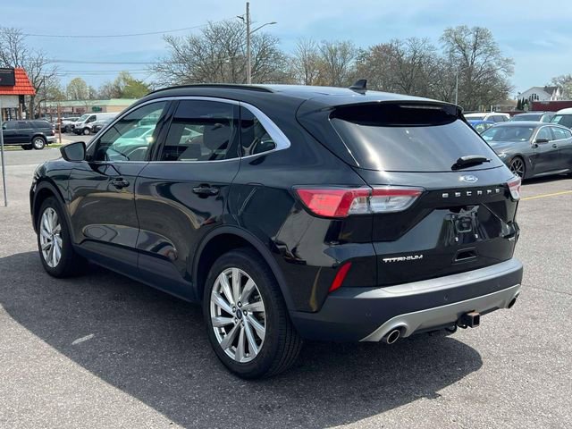 Used 2022 Ford Escape Titanium w/ Titanium Elite Package AWD/4WD image 8