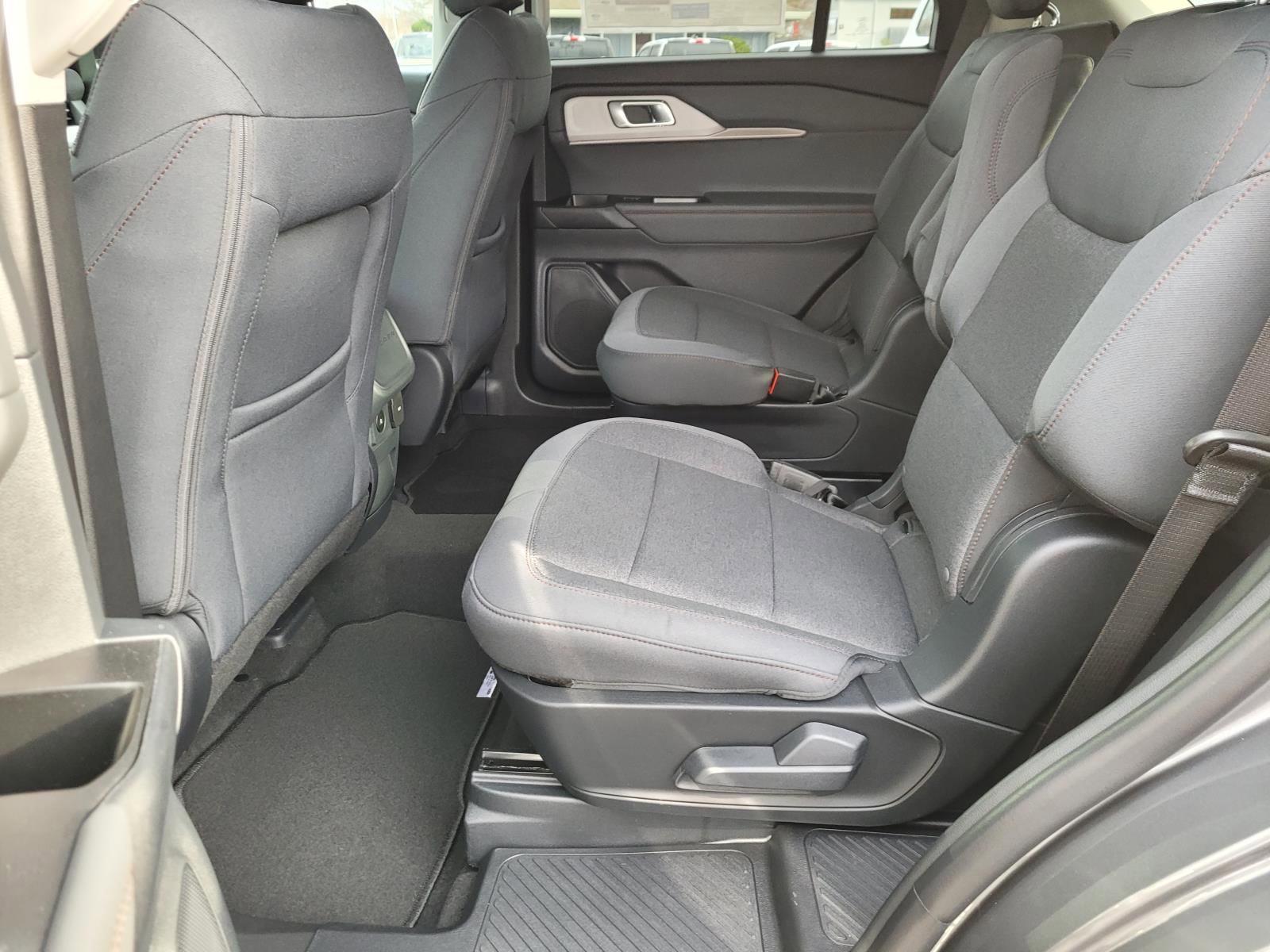 New 2026 Ford Explorer Active image 10