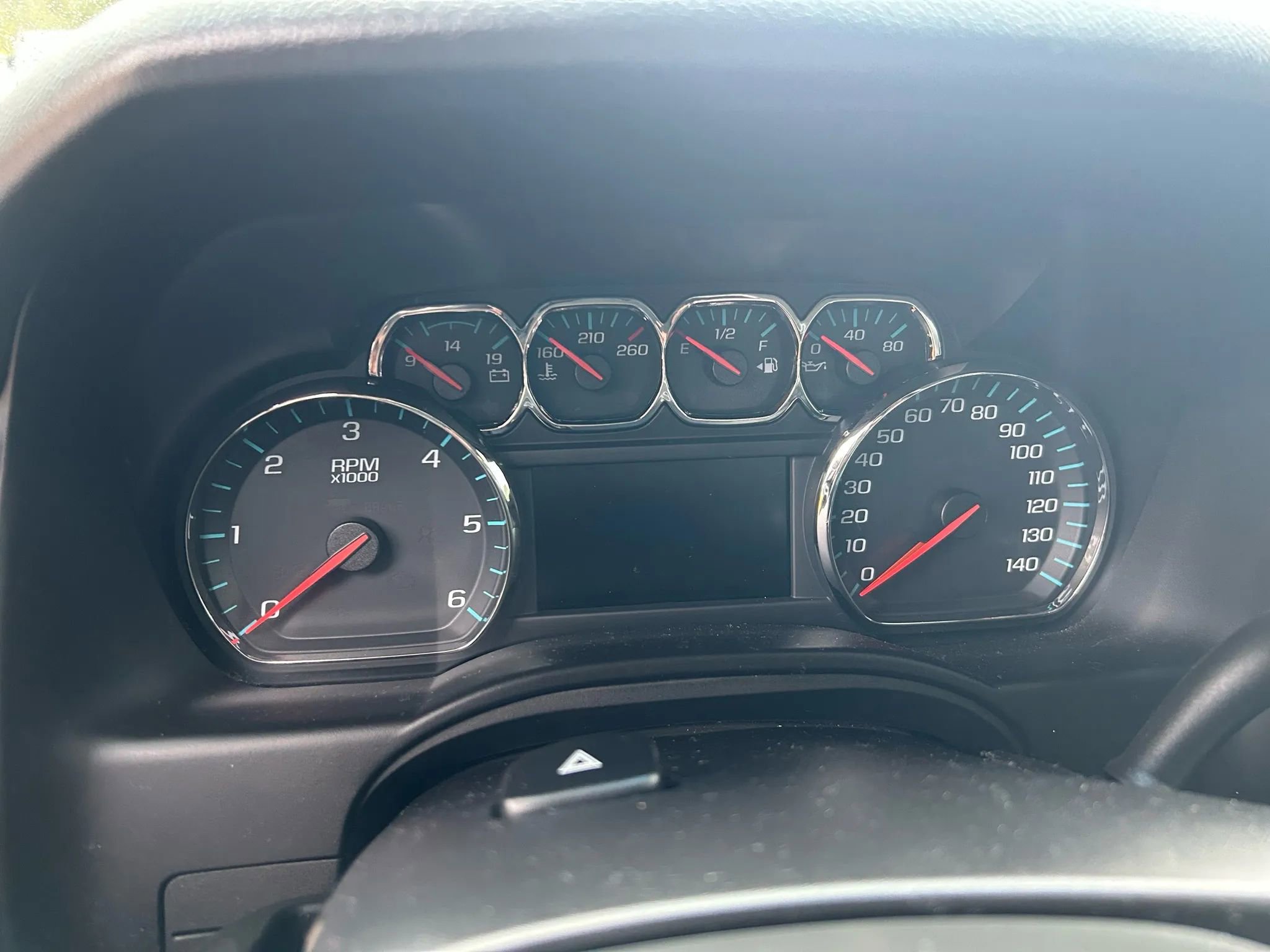 Used 2016 Chevrolet Suburban LT image 18