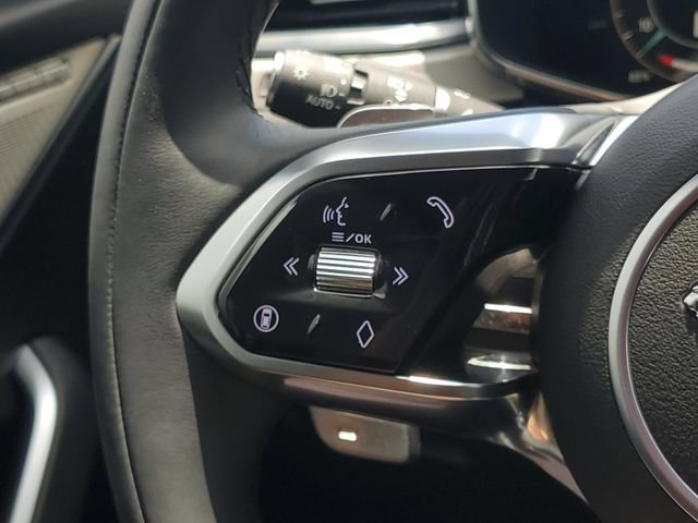 Certified 2026 Jaguar F-PACE R-Dynamic S AWD/4WD image 24