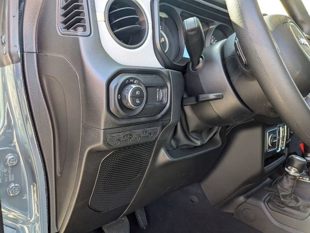 New 2026 Jeep Gladiator Sport AWD/4WD image 15