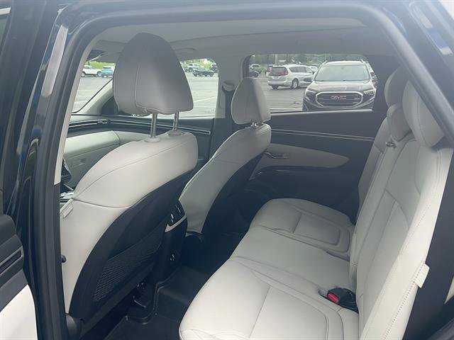 Used 2024 Hyundai Tucson Limited AWD/4WD image 16