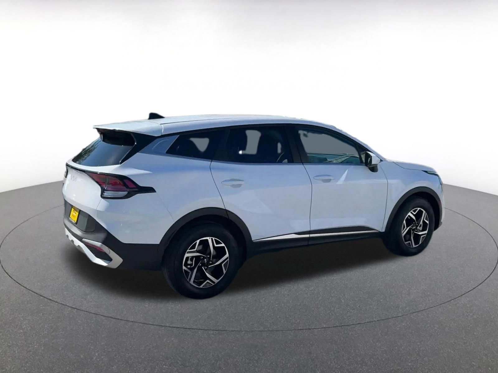 Used 2025 Kia Sportage LX FWD image 15