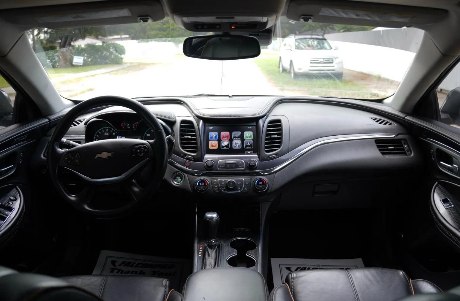Used 2017 Chevrolet Impala Premier w/ Enhanced Convenience Package FWD image 9