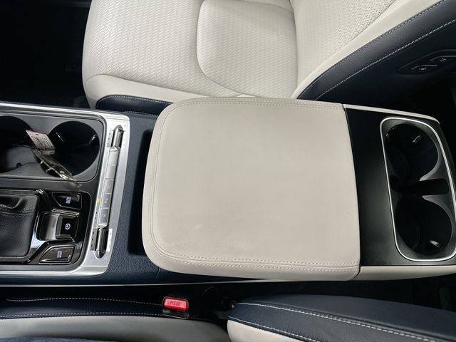 Certified 2025 Kia Carnival SX Prestige FWD image 24