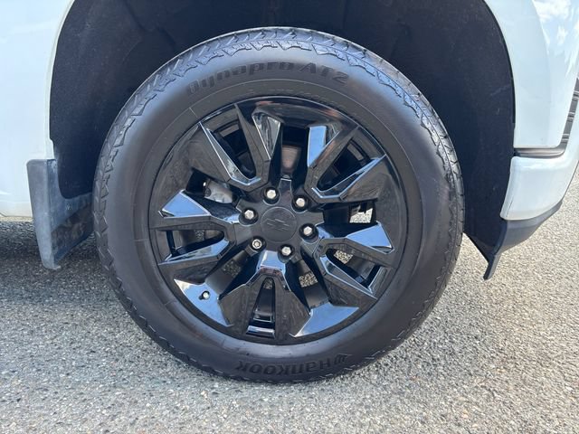Used 2019 Chevrolet Silverado 1500 Custom w/ Custom Value Package AWD/4WD image 27