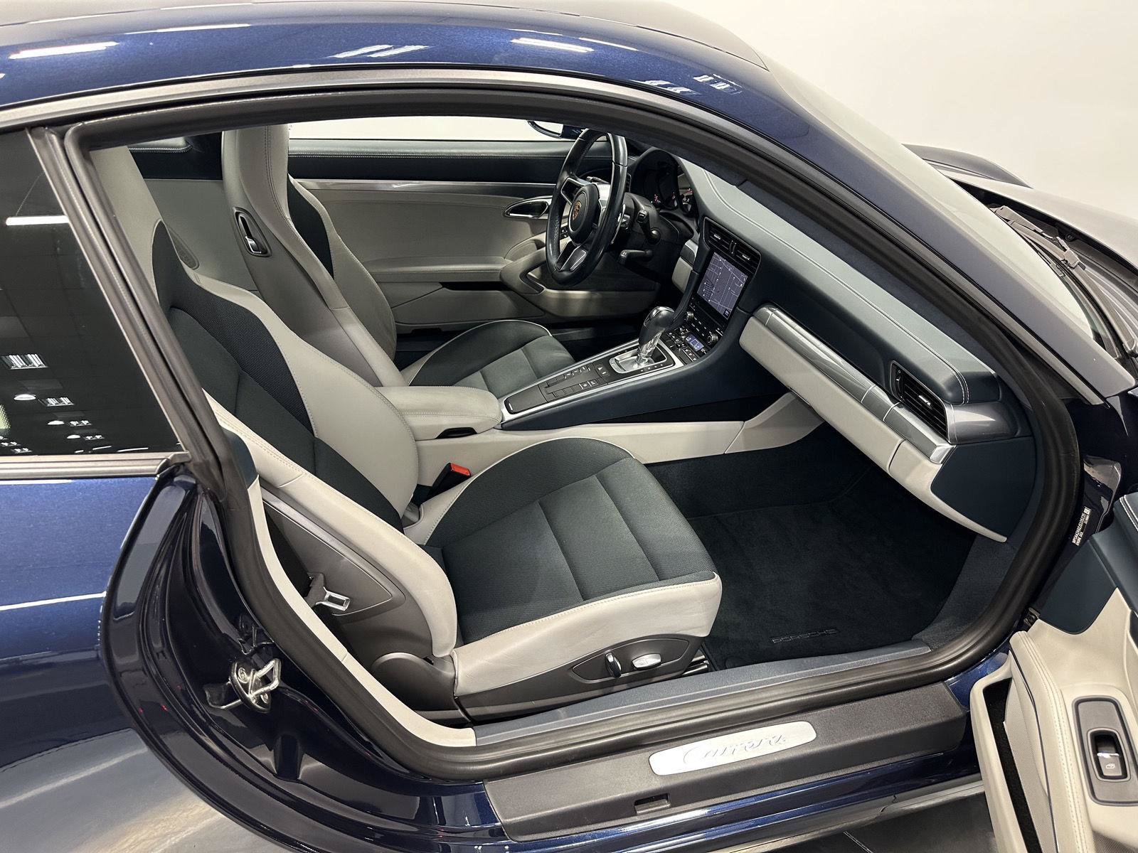 Certified 2018 Porsche 911 Carrera RWD image 32
