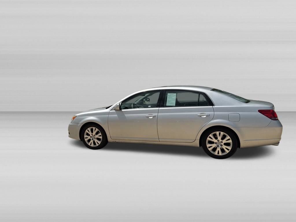 Used 2008 Toyota Avalon XLS FWD image 7