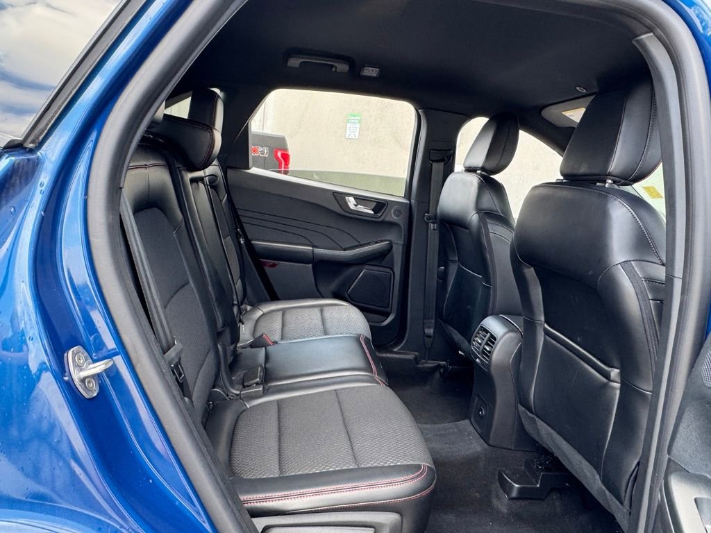 Used 2023 Ford Escape ST-Line Select w/ Tech Pack #2 image 28