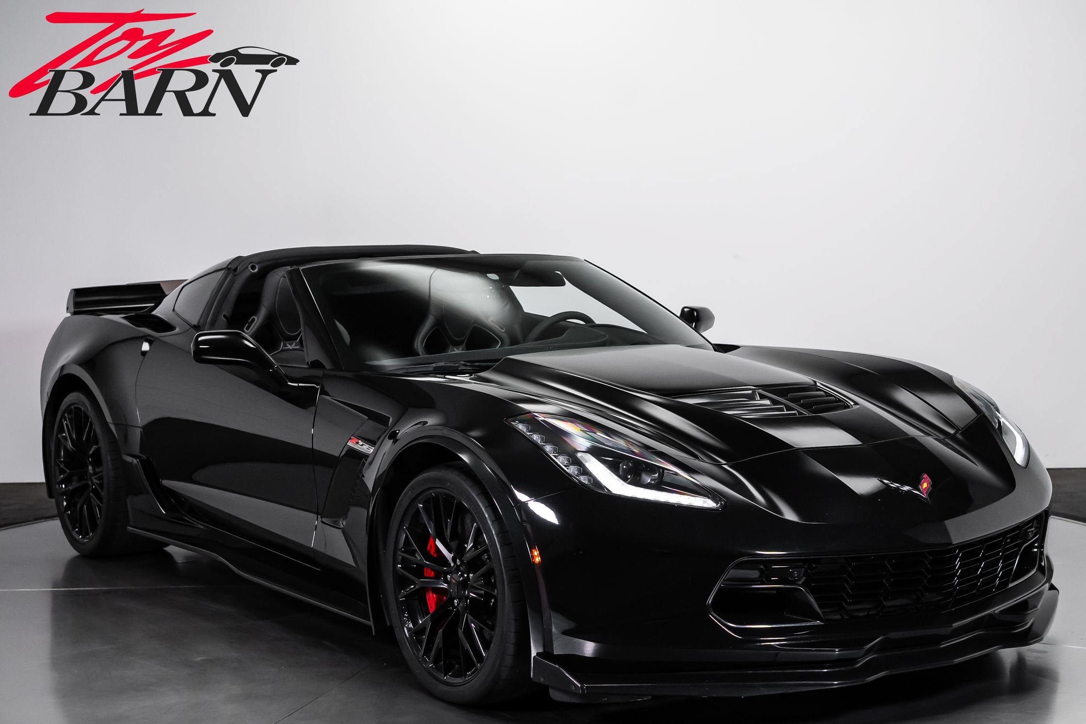 Used 2018 Chevrolet Corvette Z06 RWD image 7