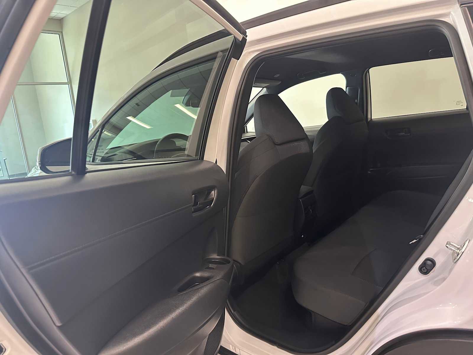 Used 2024 Toyota Corolla Cross AWD Hybrid image 24